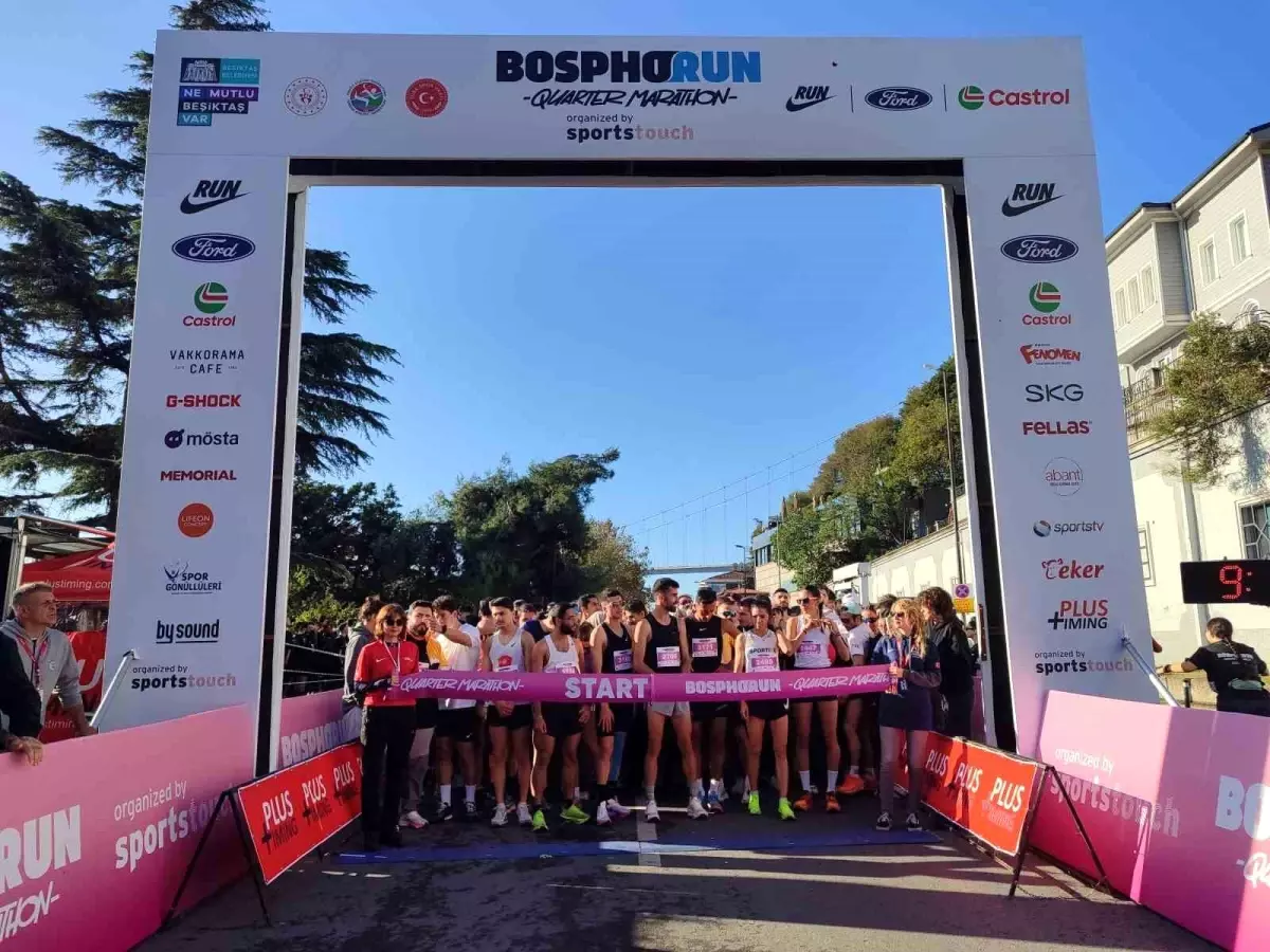 Bosphorun Quarter Marathon\'da 3 Bin Yarışmacı Kıyasıya Mücadele Etti