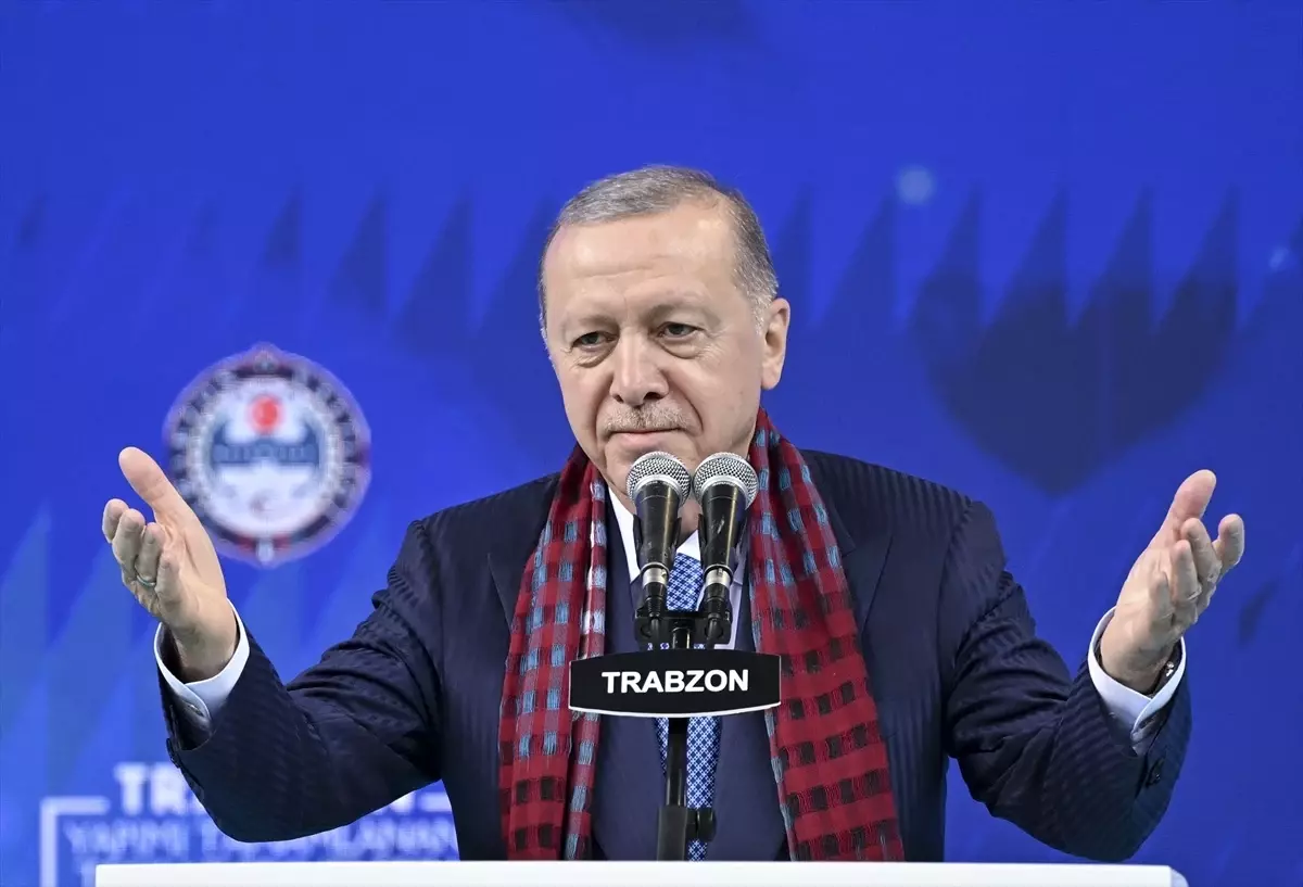 Cumhurbaşkanı Erdoğan, Trabzon\'da yapımı tamamlanan tesis ve projelerin açılış töreninde konuştu: (3)