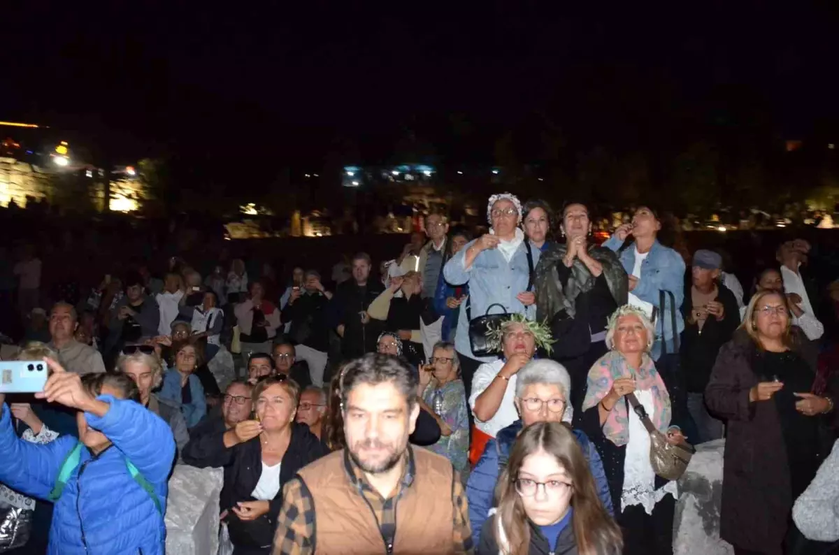 Didim Zeytin Festivali\'nde Zeytinyağı Tadım Rekoru Tazelendi