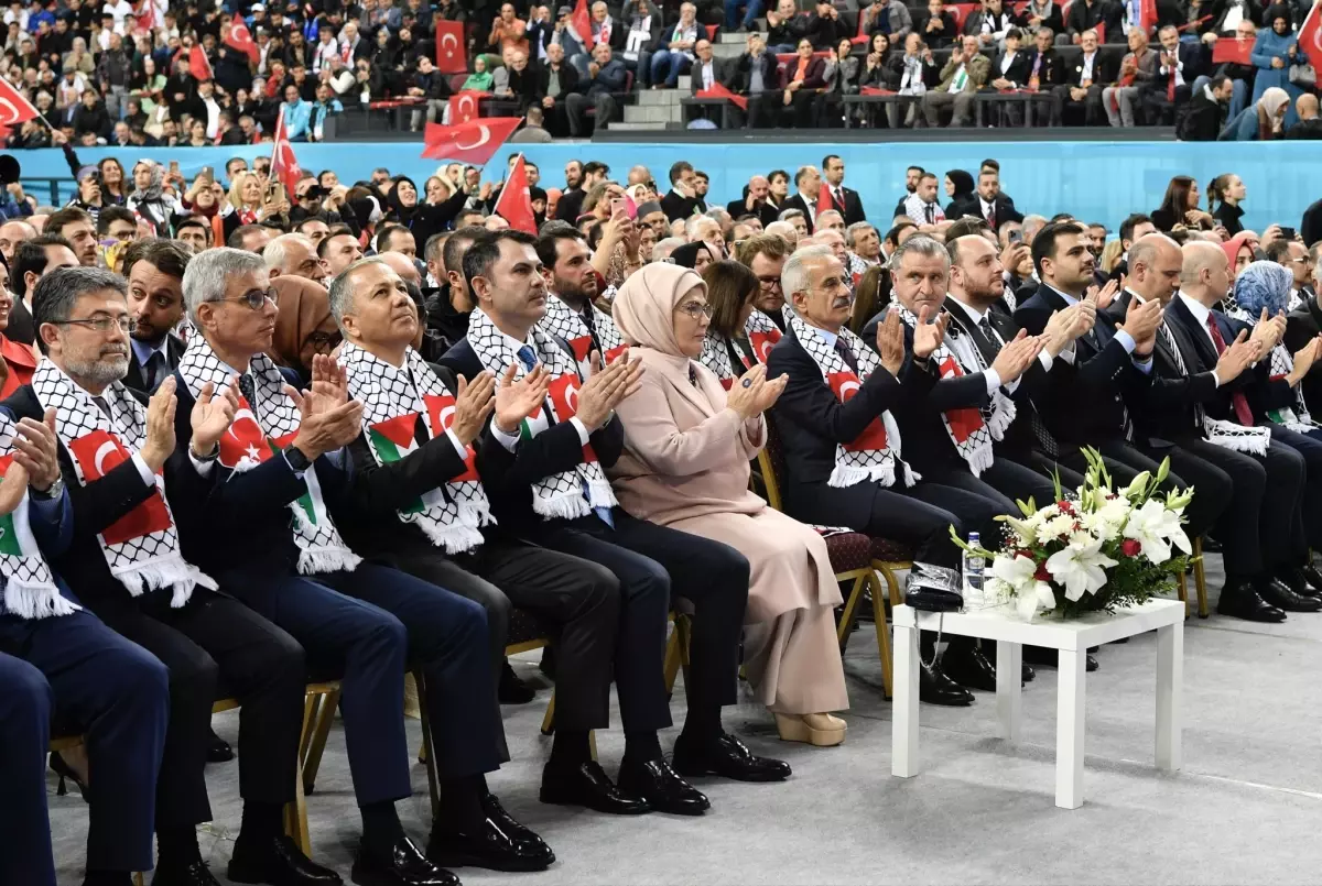 Emine Erdoğan, Trabzon Ziyaretinde Mutluluğunu Paylaştı