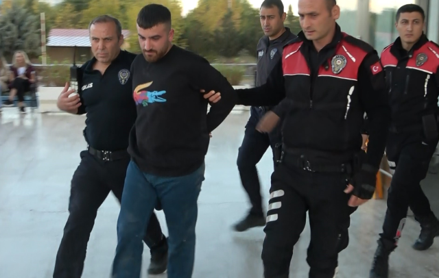 İki otobüs firması arasında şehirler arası kanlı husumet İki otobüs firması arasında şehirler arası kanlı husumet