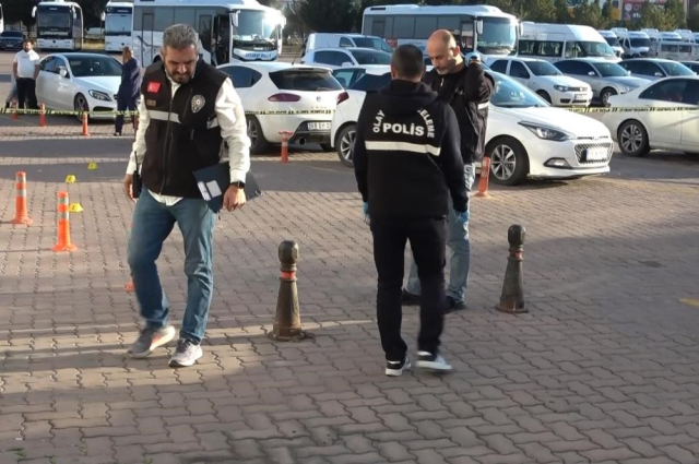 İki otobüs firması arasında şehirler arası kanlı husumet İki otobüs firması arasında şehirler arası kanlı husumet