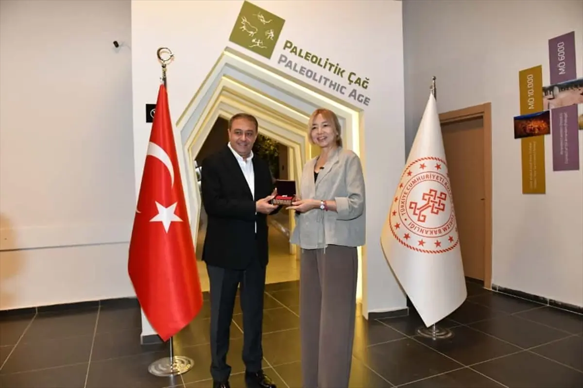 Japon Sanatçı Şanlıurfa\'yı Ziyaret Etti