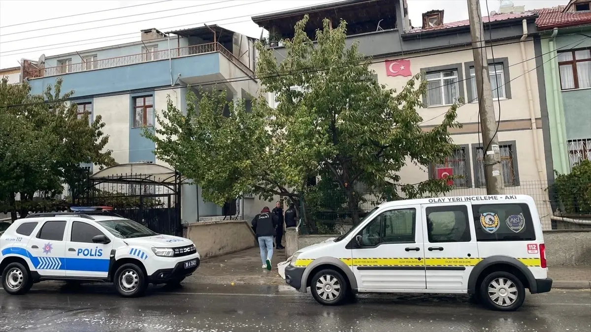 Kayseri\'de Çatı Kontrolü Kanlı Bitti