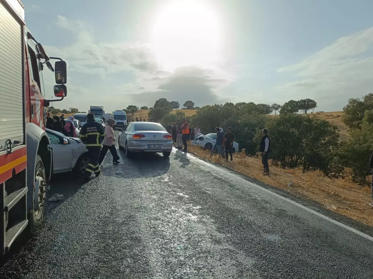 Mardin\'de Otomobil Kazası: 1 Ağır Yaralı