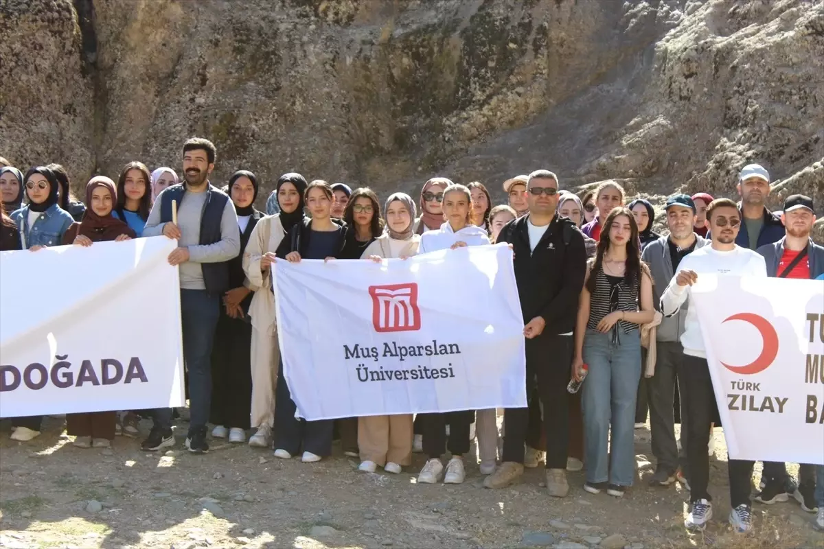 Doğaseverler Kızılağaç Kanyonu\'nda