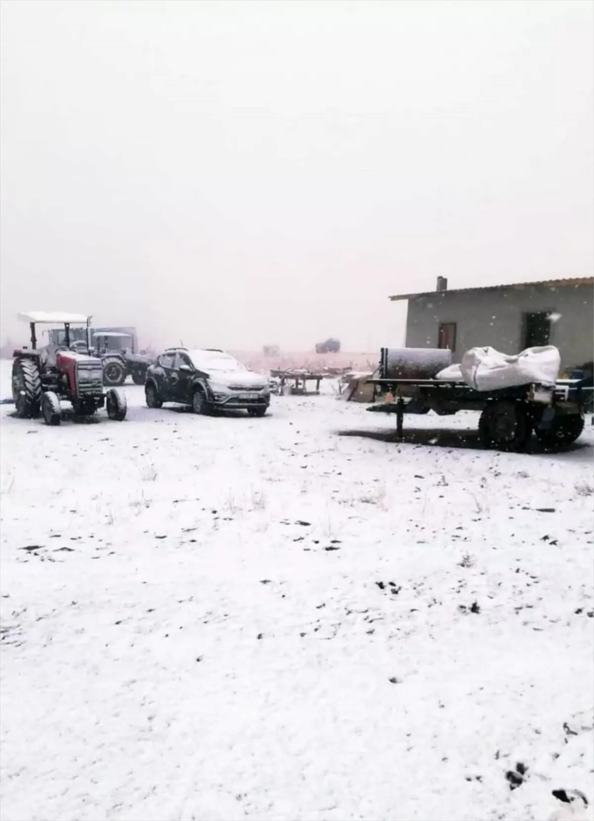 Niğde\'ye Mevsimin İlk Karı