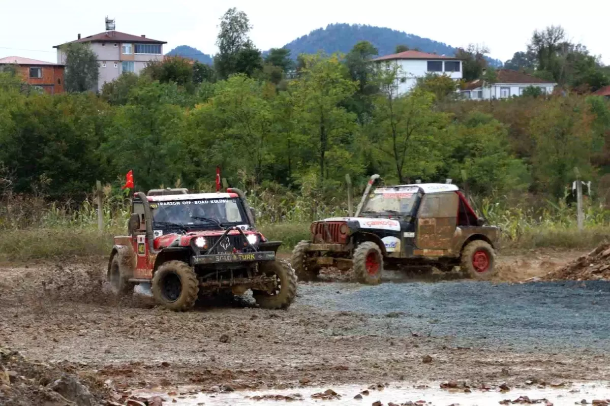 18. Karadeniz Off-Road Kupası Ünye\'de Şampiyonları Belirledi