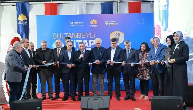 9'uncu Sultanbeyli Kitap Fuarı Başladı