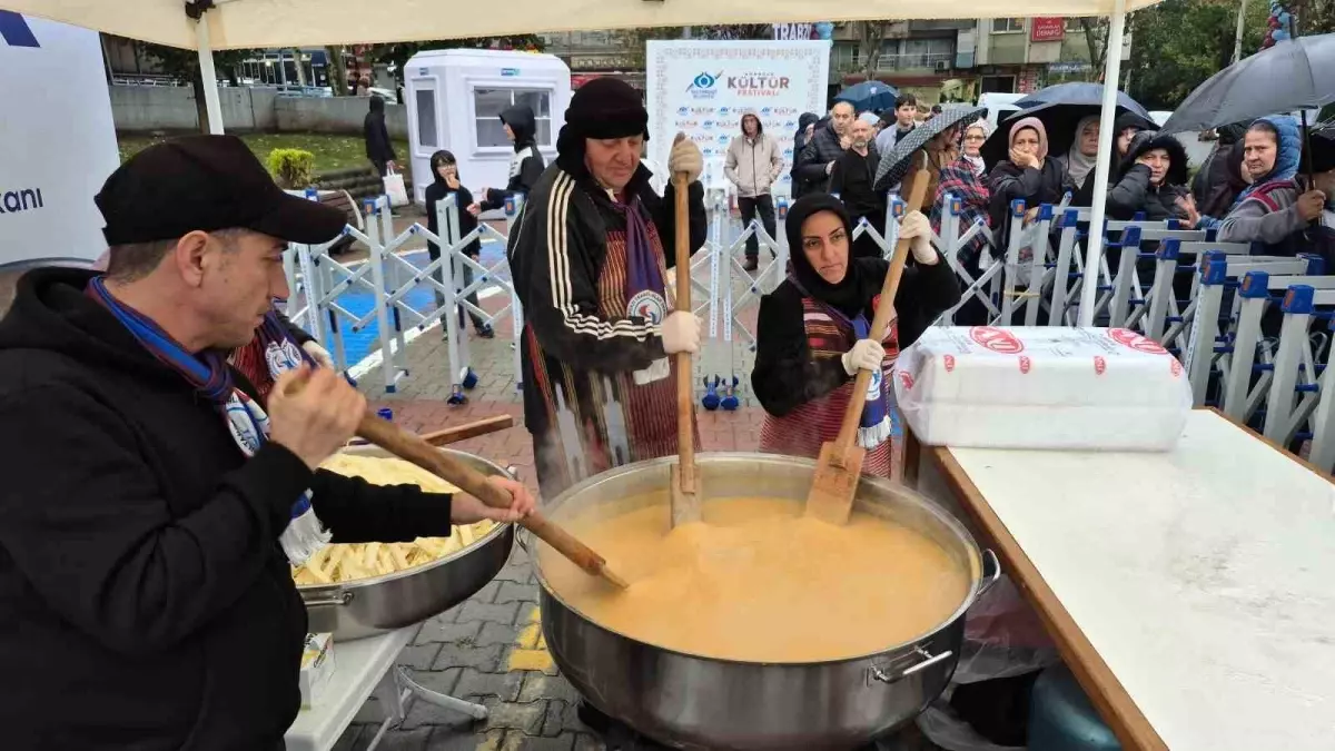 Sultangazi\'de 4. Geleneksel Kuymak Festivali Coşkusu