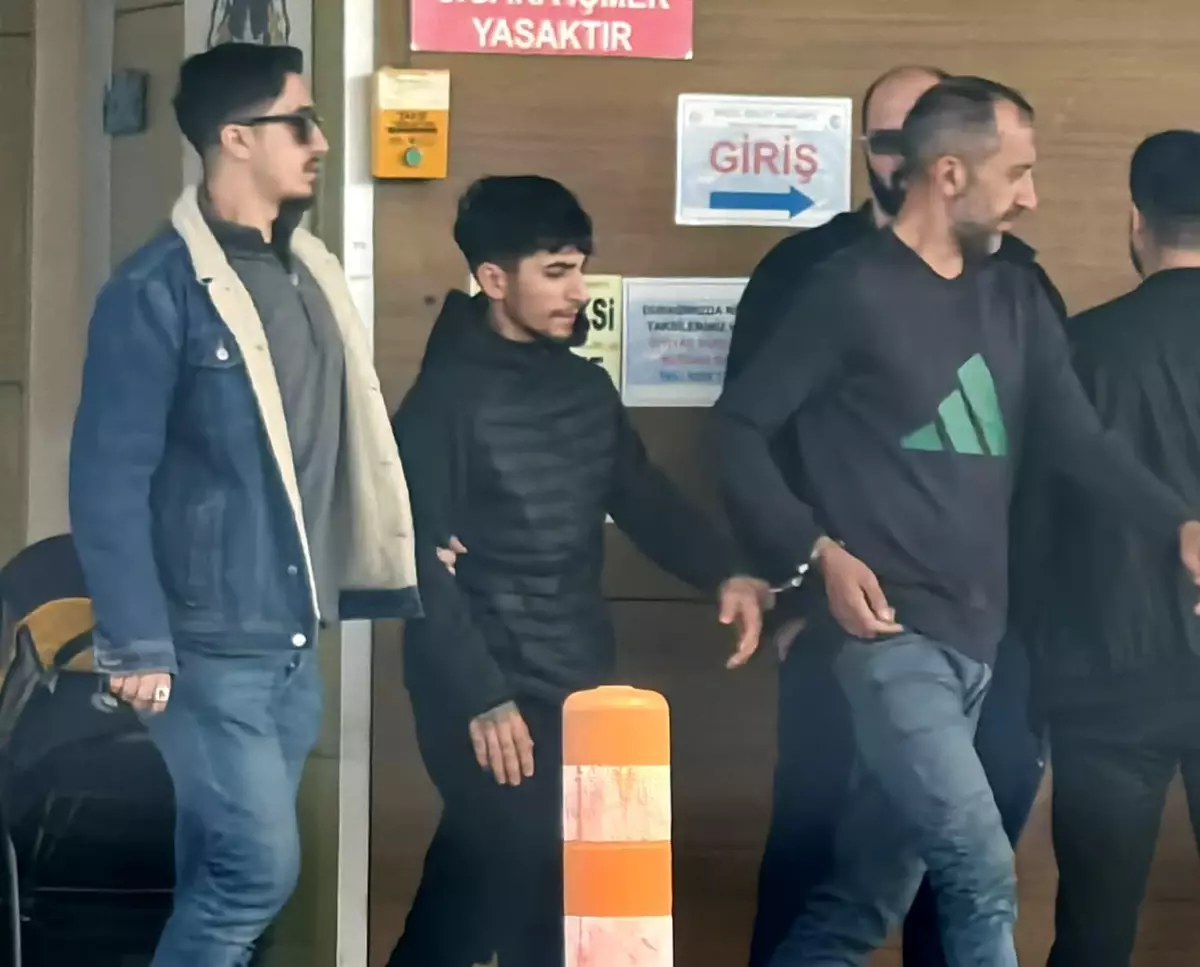 Uyuşturucu Taciri İki Kişi Tutuklandı