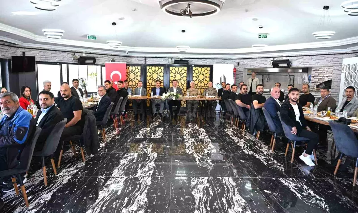 Vali Karakaya, Basın Mensuplarıyla Buluştu