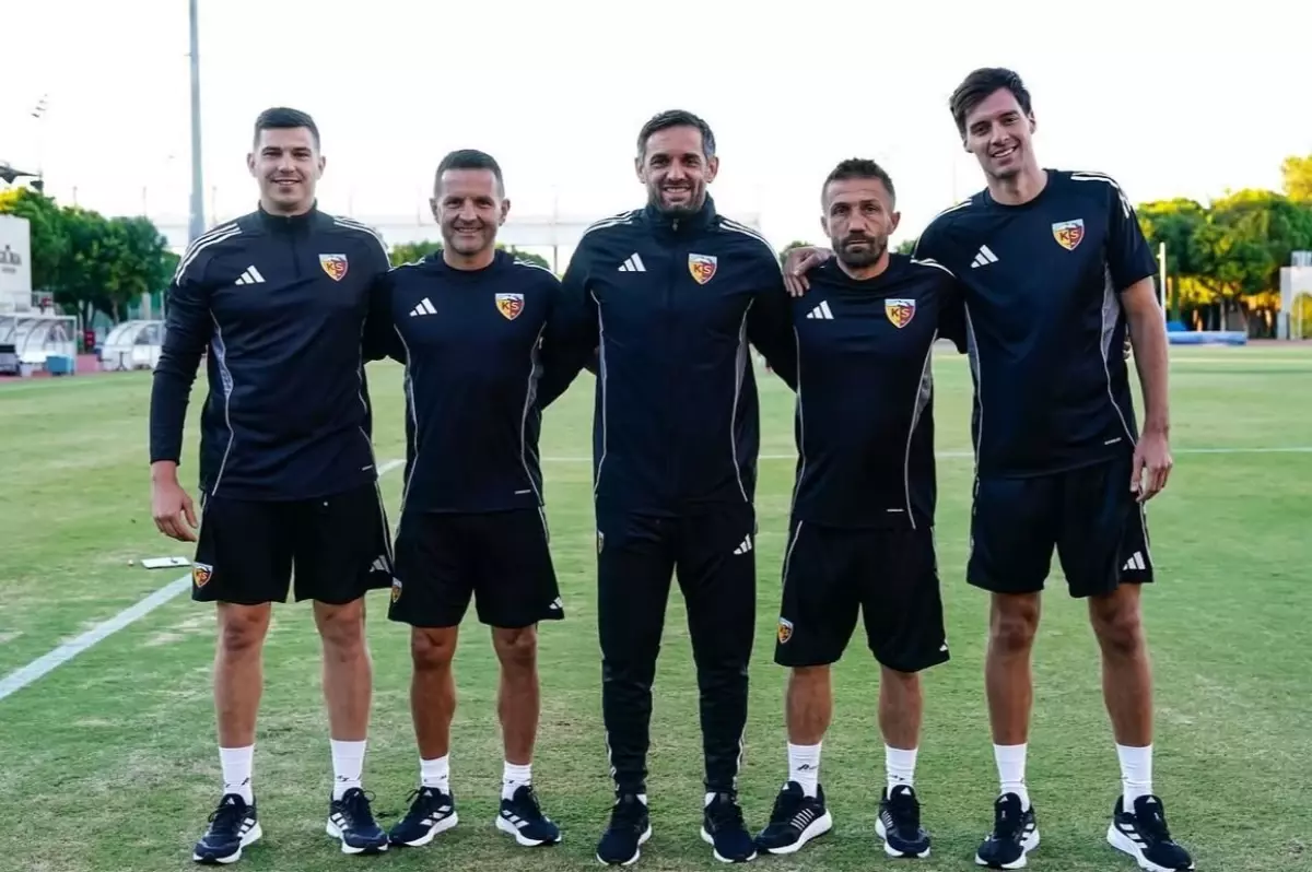 Kayserispor\'un Yeni Teknik Ekibi Açıklandı