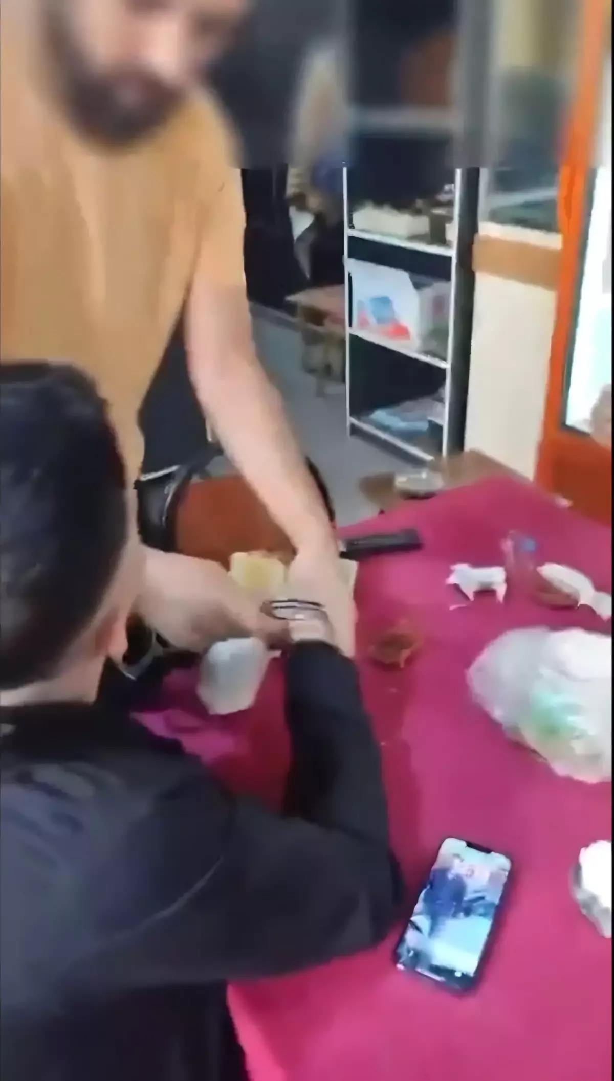 Sosyal Medyada Yakalandı!
