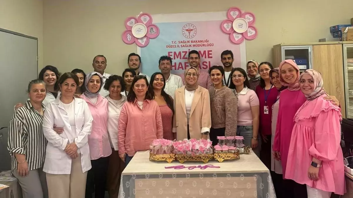Akçakoca\'da Emzirme ve Normal Doğum Haftası Etkinliği