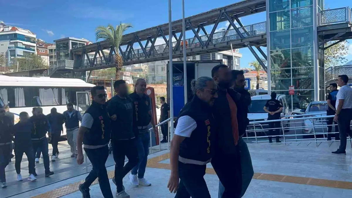 Alanya\'da Kavga Sonrası Cinayet: 1 Ölü, 7 Gözaltı