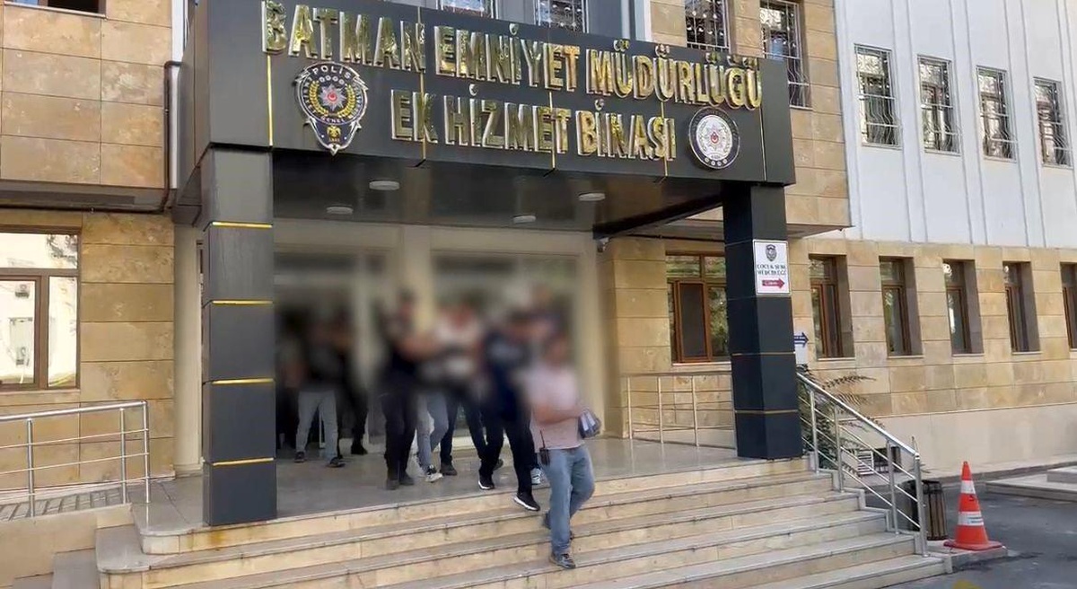 Batman\'da Silahlı Kavga: 4 Tutuklama