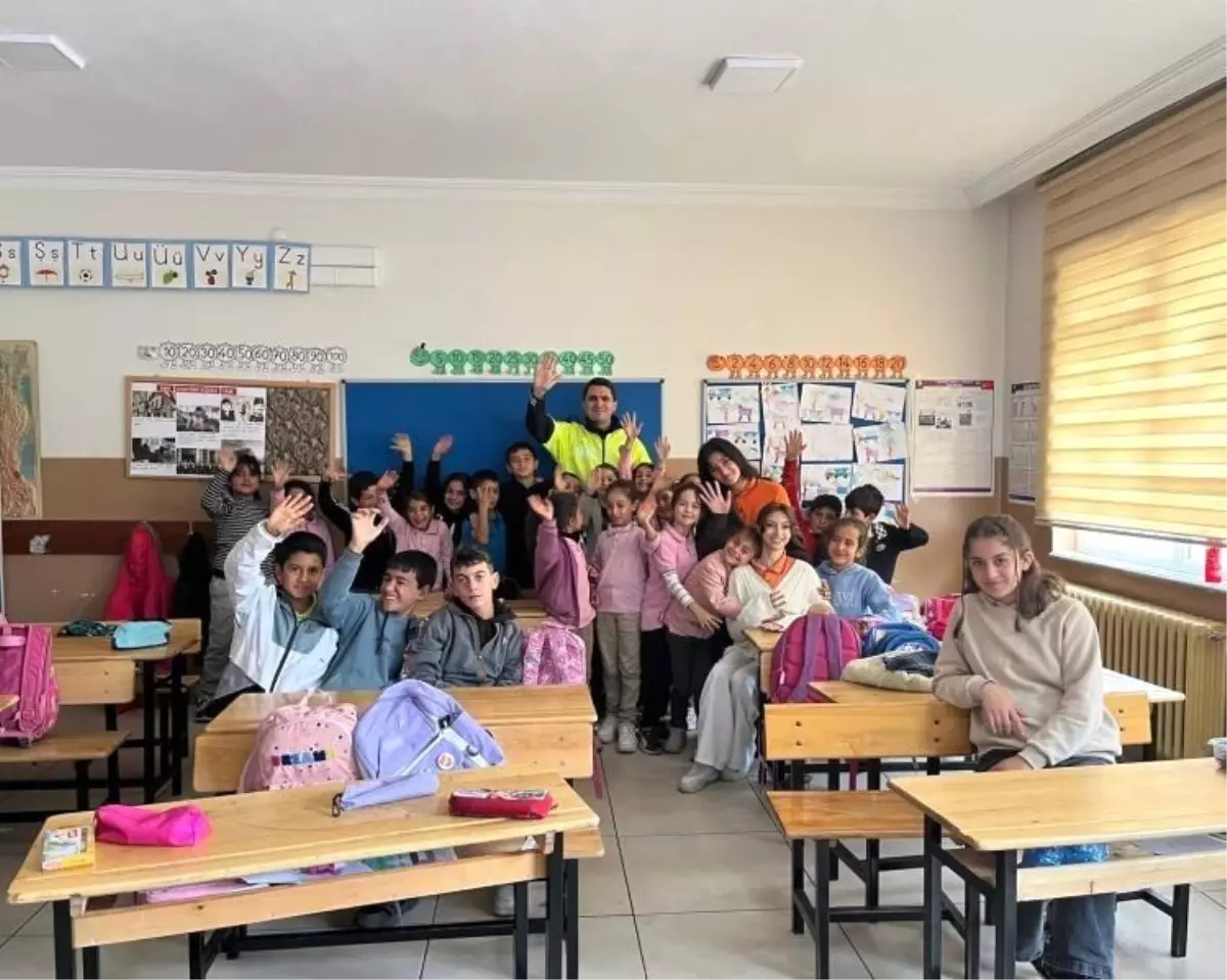 Bozüyük\'te Öğrencilere Trafik Eğitimi