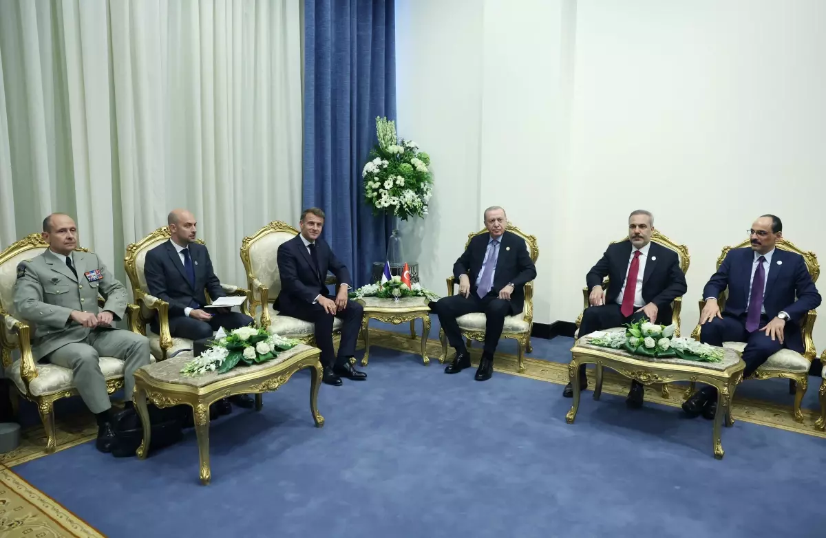 Cumhurbaşkanı Erdoğan, Fransa Cumhurbaşkanı Macron ile görüştü