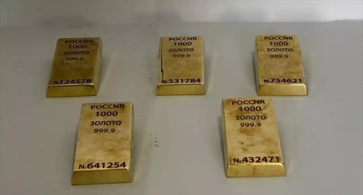 Horasan\'da 5 Kilogram Külçe Altın Ele Geçirildi