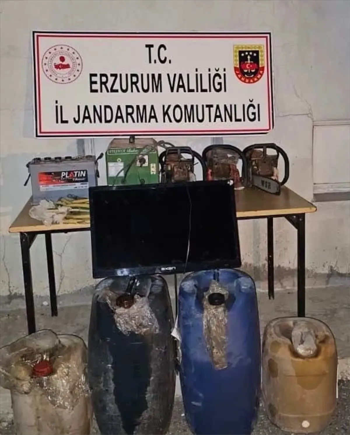 Köprüköy\'de Hırsızlık Zanlısı Tutuklandı