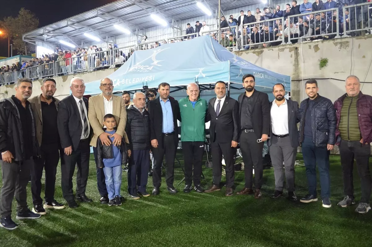 Darıca\'da Futbol Finali: Gebze United Şampiyon