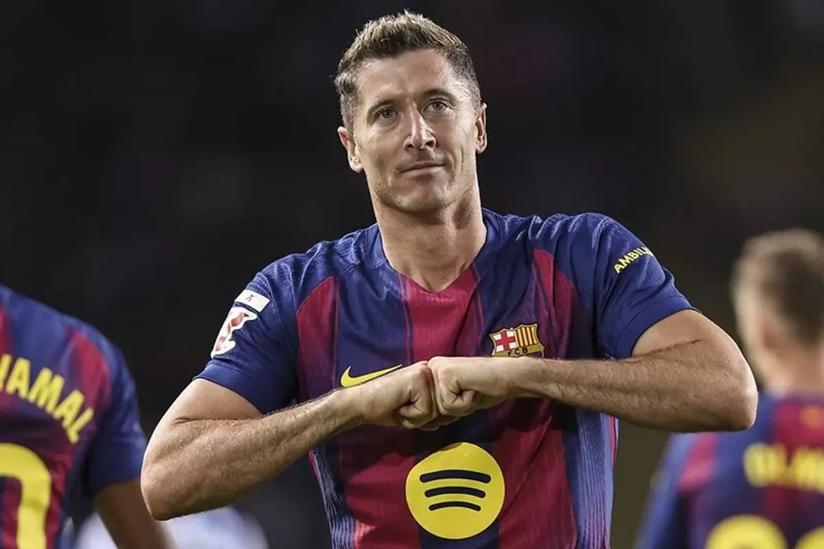 Fenerbahçe\'den tarihi transfer hamlesi