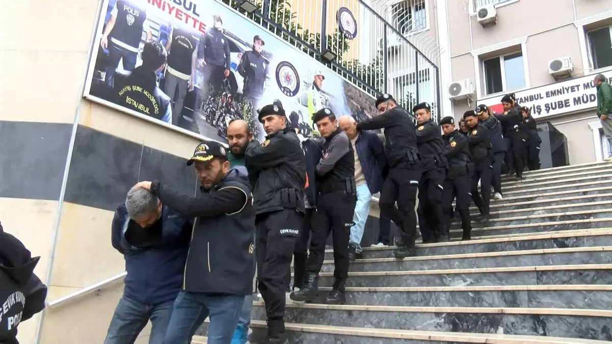Dolandırıcılık Şebekesi Çökertildi