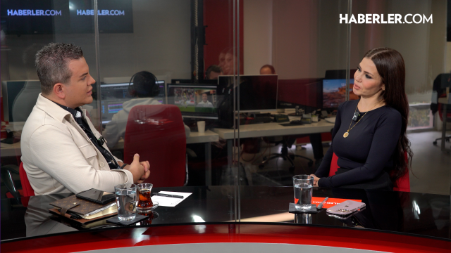 Lara: Ben bu yerlere gelebilmek için ağa babalarını değil, sesimi kullandım