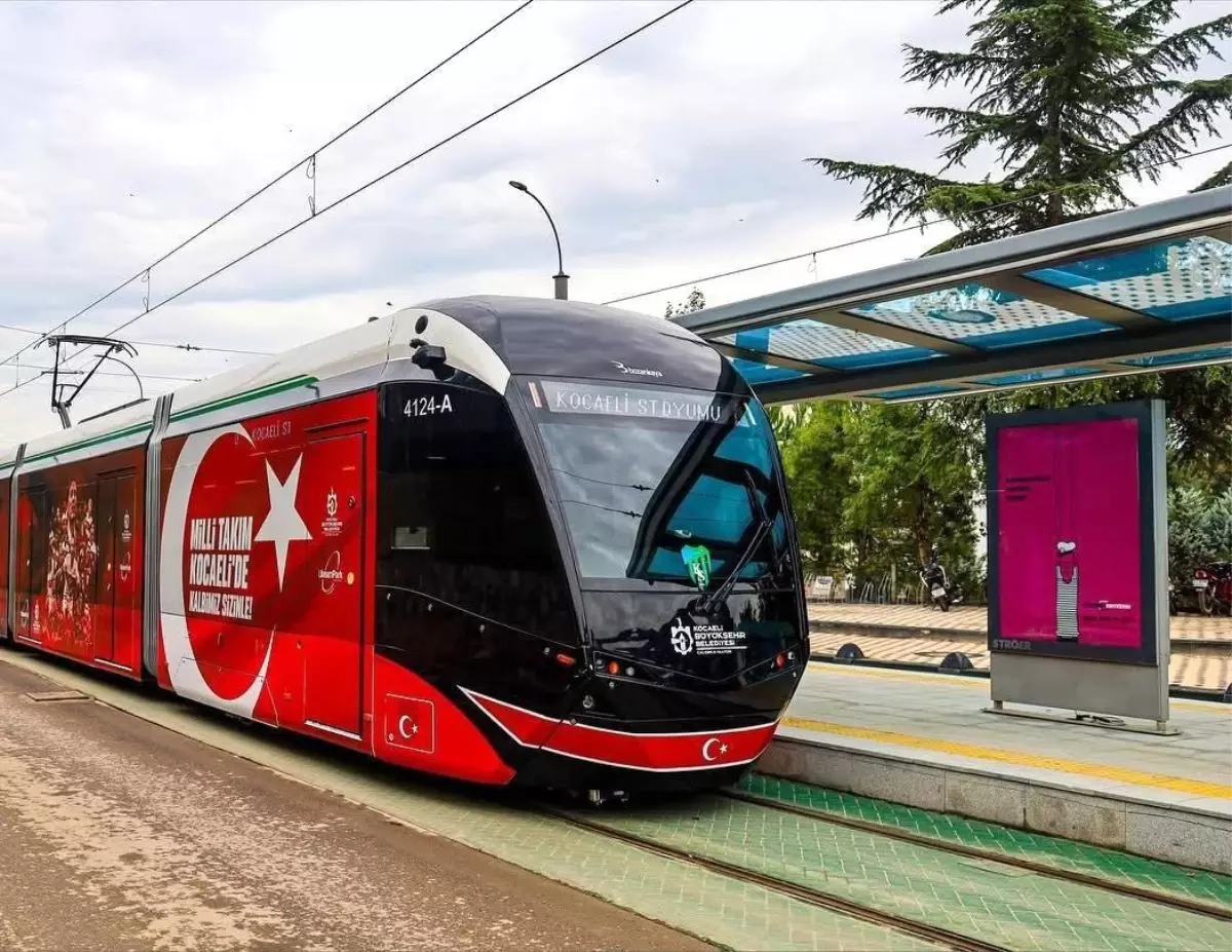 Kocaeli\'de Türkiye-Gürcistan Maçı İçin Tramvay Ücretsiz