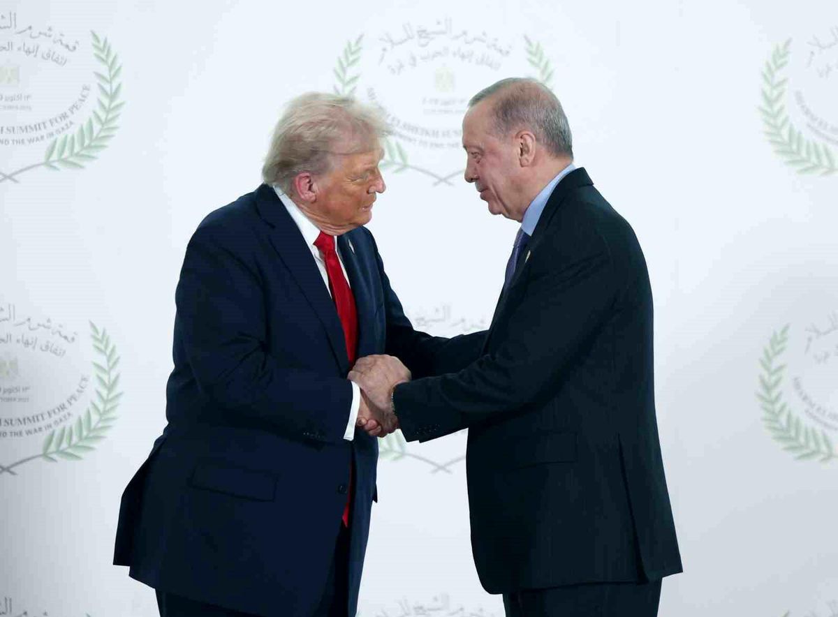 Trump ve Erdoğan, Barış Zirvesi\'nde Buluştu