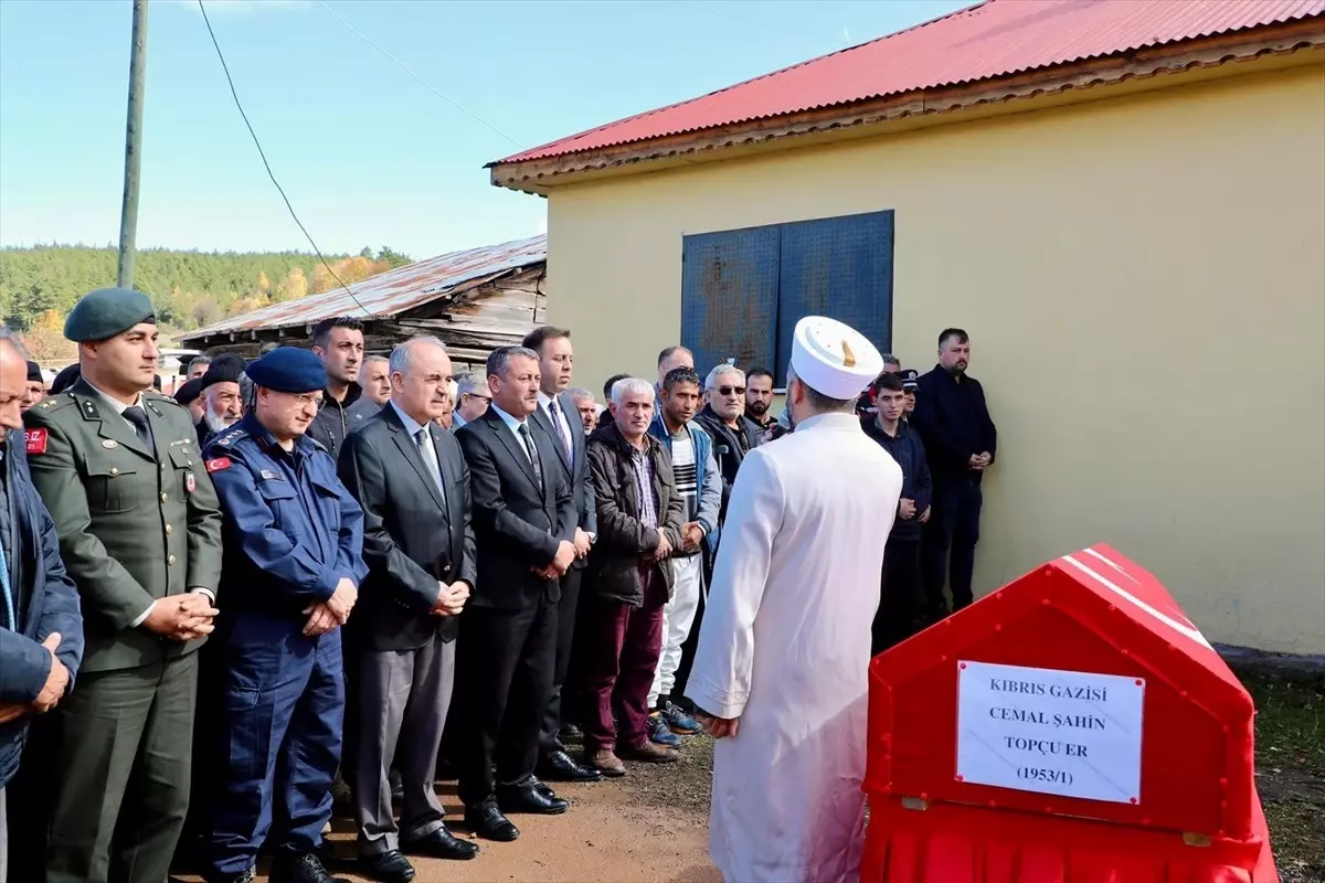 Kıbrıs Gazisi Cemal Şahin Son Yolculuğuna Uğurlandı