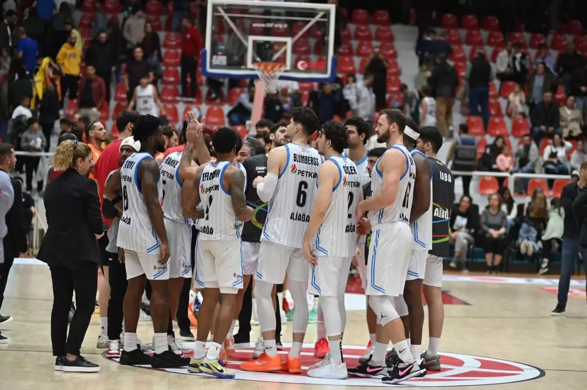 Petkimspor, Galatasaray\'a Yenildi