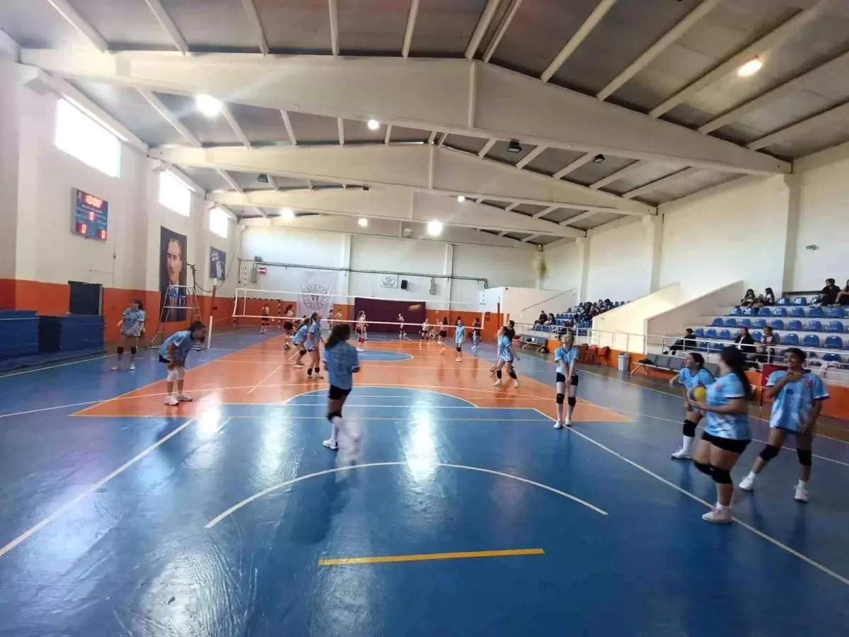 Sarıgöl Akademi Spor Kulübü, Voleybol Maçında Mağlup Oldu