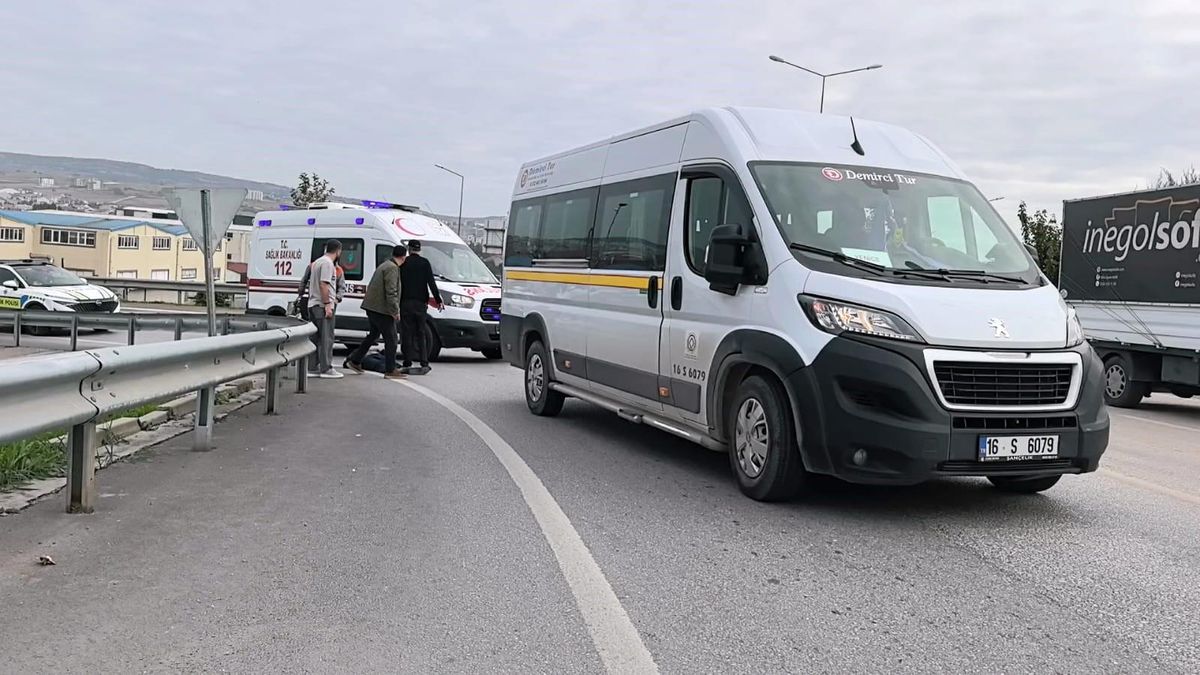 Bursa\'da Minibüs Yaya Çarptı