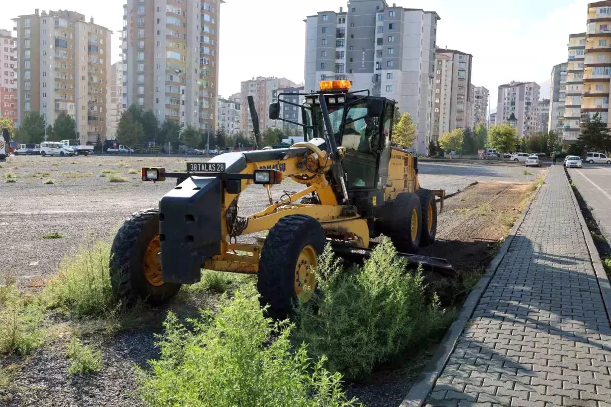 Talas Belediyesi\'nin \'Belediye Mahallemizde\' Uygulaması Yenidoğan Mahallesi\'nde Devam Ediyor