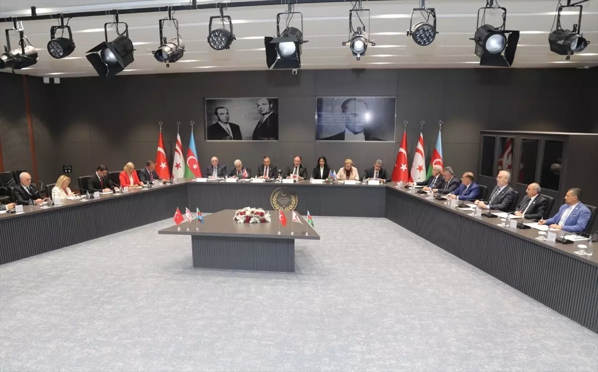 KKTC\'de Dostluk Grupları Toplantısı