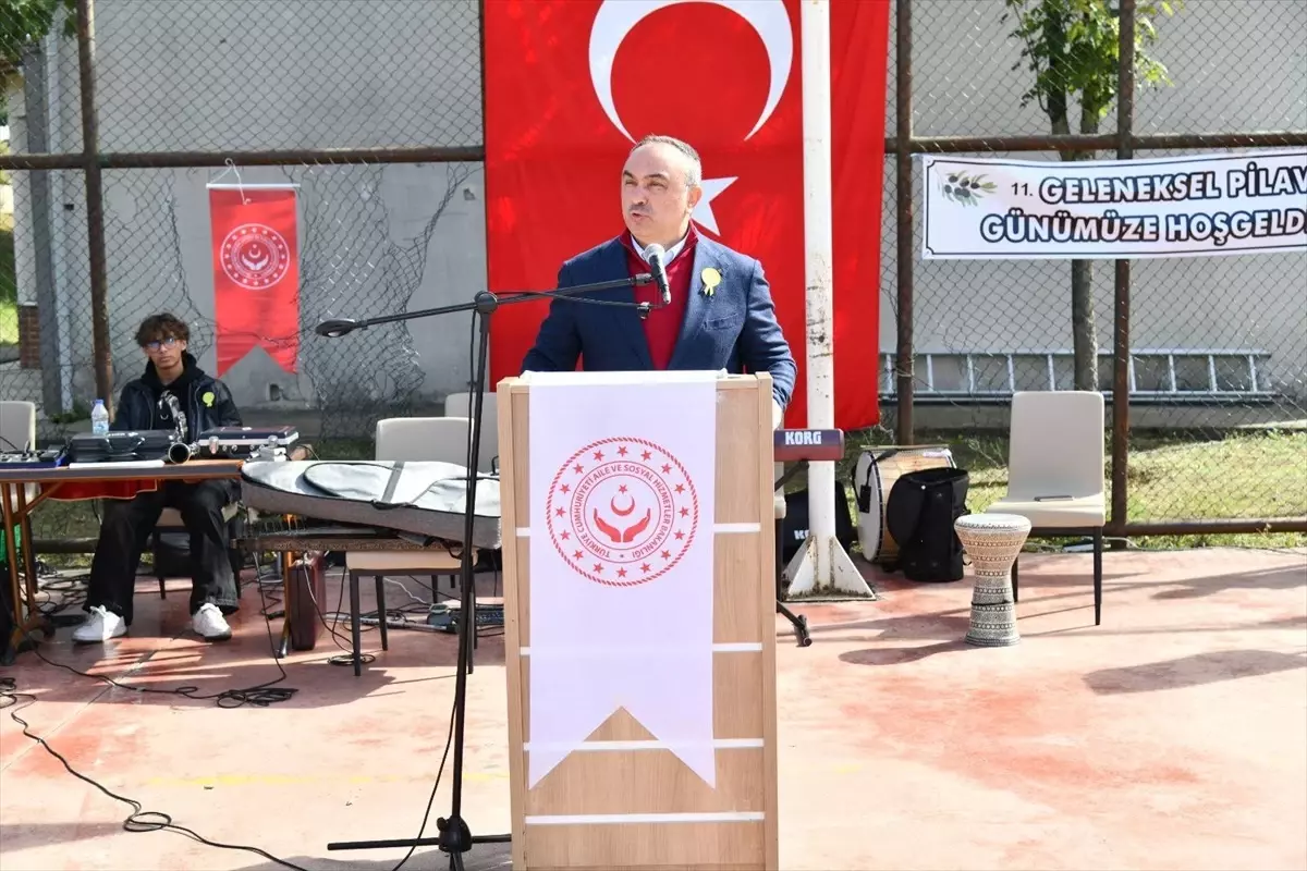 Tekirdağ\'da Geleneksel Pilav Günü Kutlandı