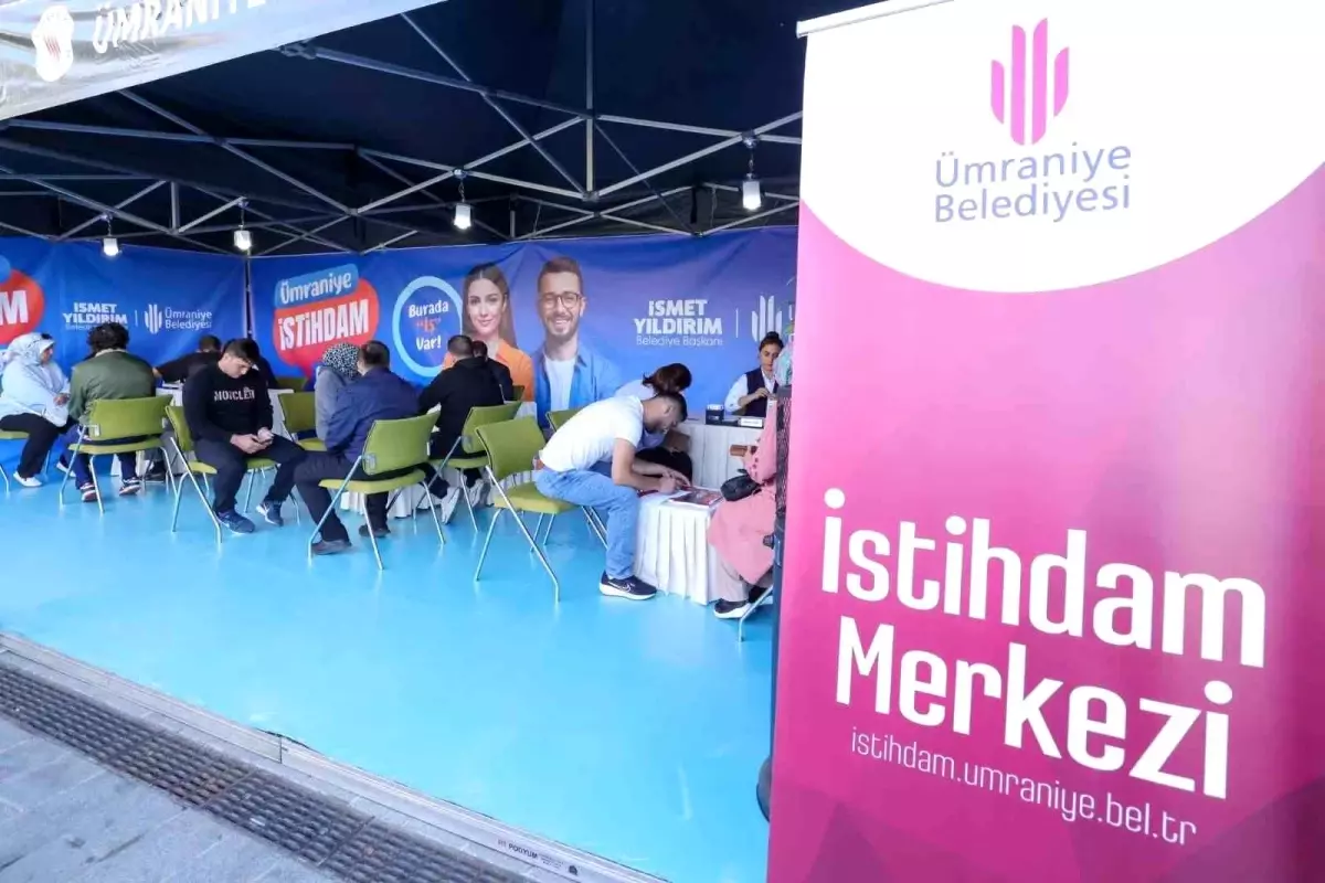 Ümraniye\'de istihdam çadırları kapılarını açtı