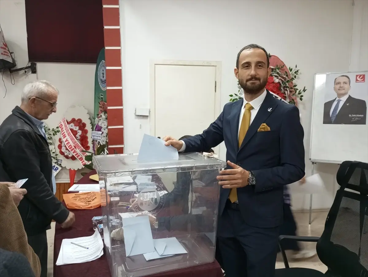 Yeniden Refah Partisi\'nde Bilgin Yeniden Seçildi