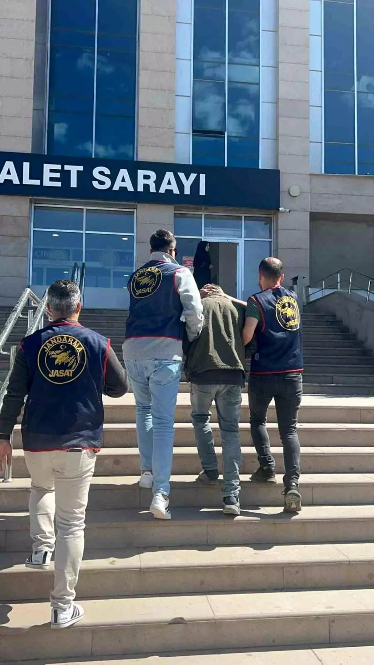 Başkale\'de Kasten Öldürme Suçlusu Yakalandı