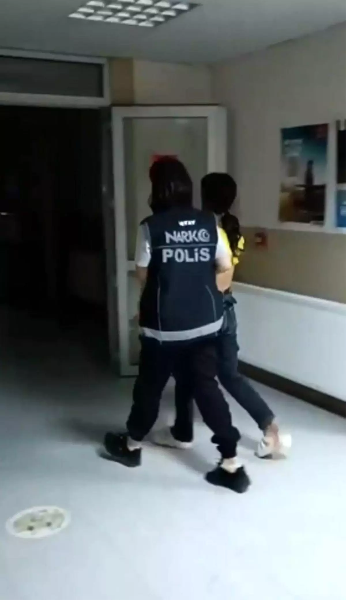 Antakya\'da Uyuşturucu Zanlıları Yakalandı