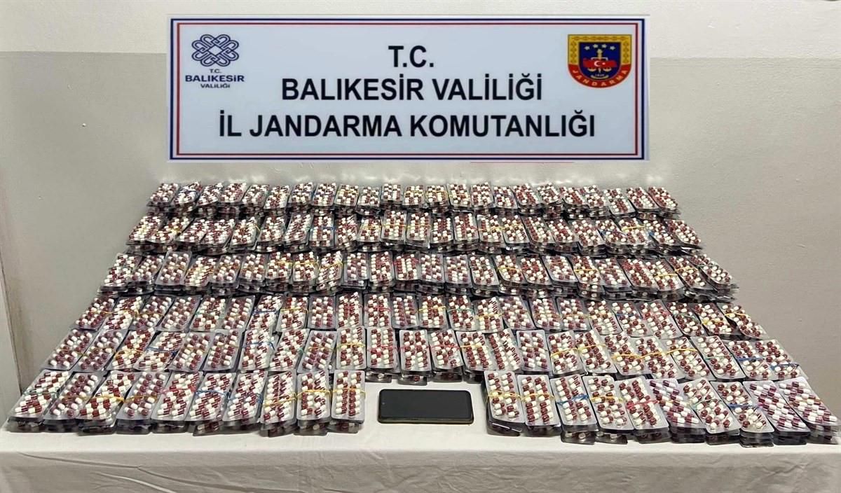 Balıkesir\'de Uyuşturucu Operasyonu: 22 Gözaltı