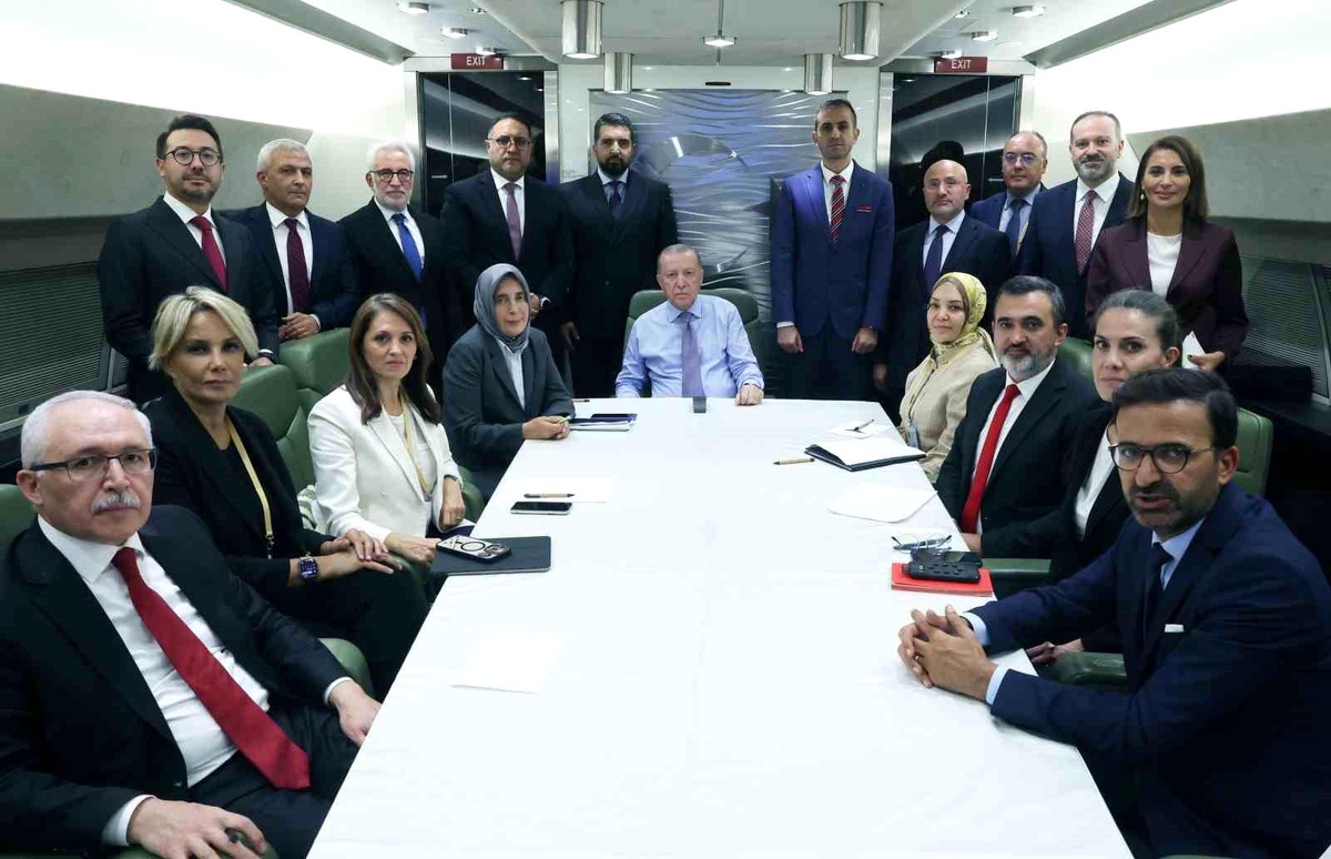 Cumhurbaşkanı Erdoğan: "(Gazze) Bu işin birinci derecede takipçisi Trump olacak.