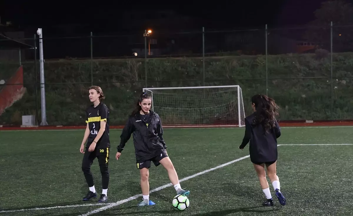 Edirne\'nin Kadın Futbol Takımı Hedeflerini Belirledi