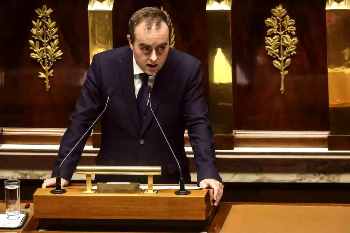 Fransa Başbakanı Lecornu, Tartışmalı Emeklilik Reformunu Askıya Aldı