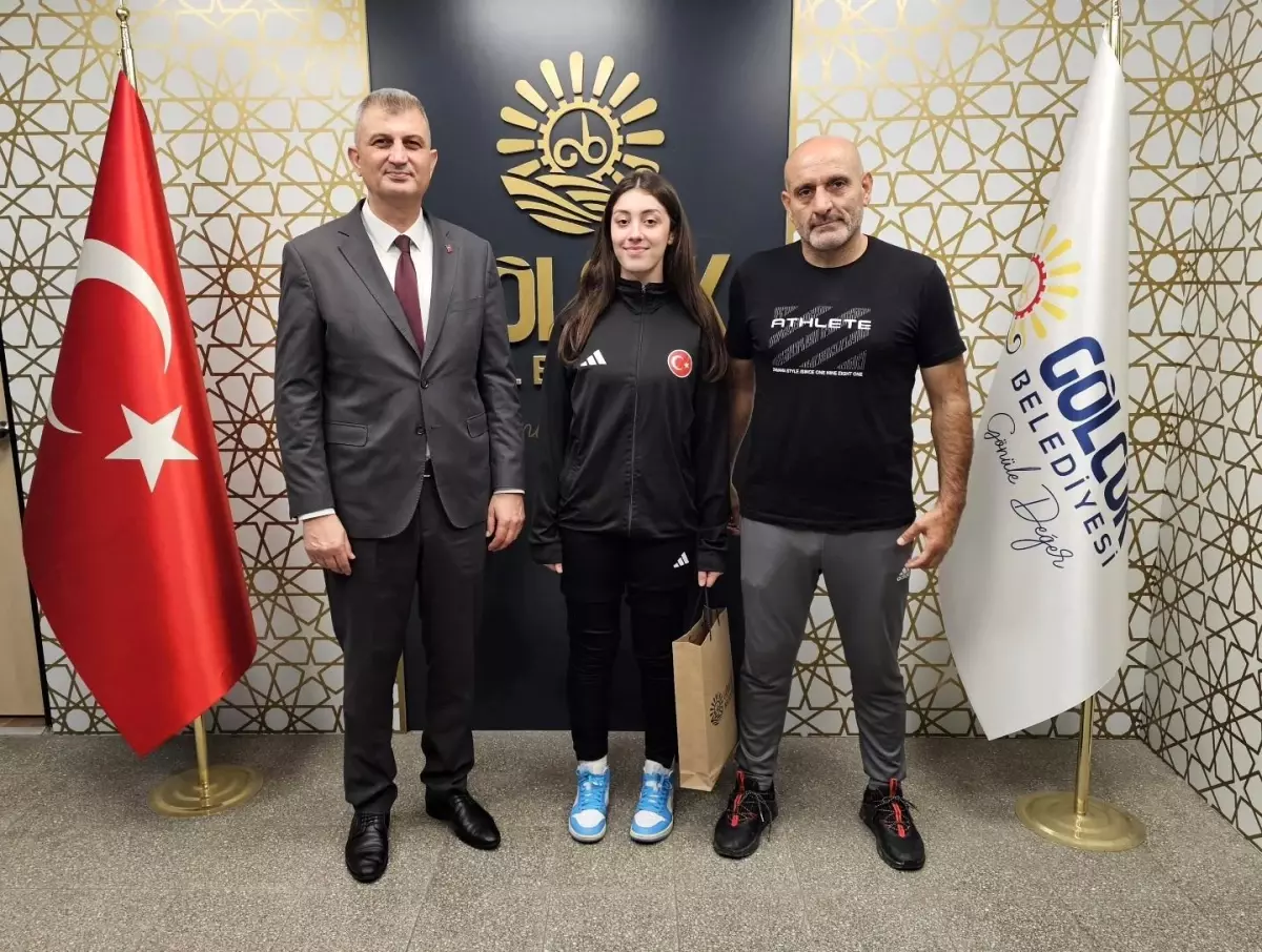 Berra Ceylan, Dracula Open\'da Türkiye\'yi Temsil Edecek