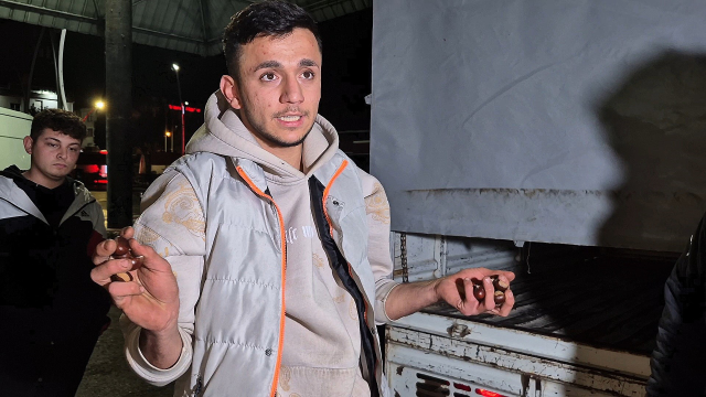 İki kişi 5 günde topladı, bir çuvalı 22 bin TL'ye satıldı İki kişi 5 günde topladı, bir çuvalı 22 bin TL'ye satıldı