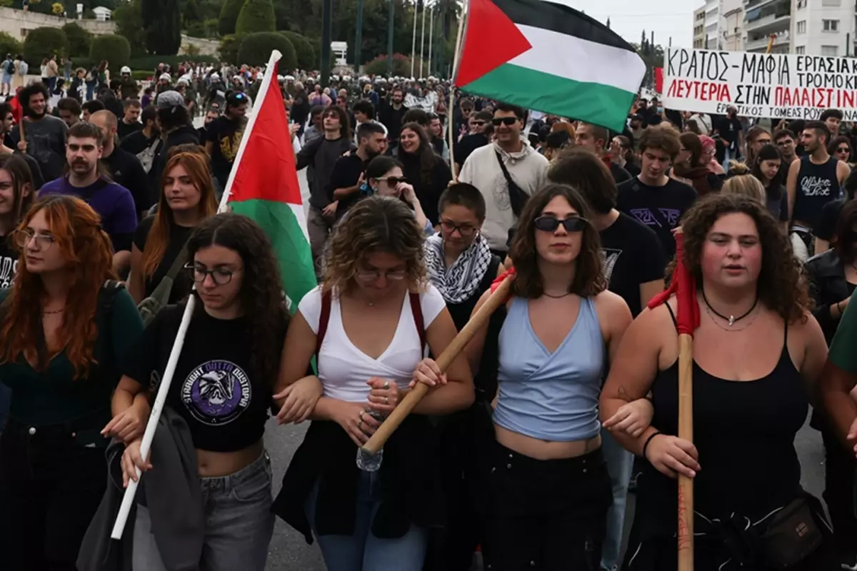 Komşu ayakta! İşçi ve memurlar 24 saatlik genel greve gitti