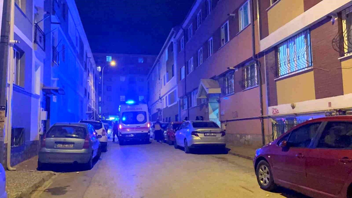 Eskişehir\'de Yaşlı Adamın Cansız Bedeni Bulundu